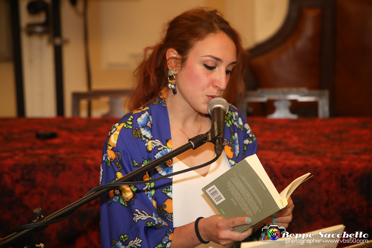 VBS_1318 - Presentazione libro 'Il dono del basilico' di Lucrezia Pernigotti.jpg